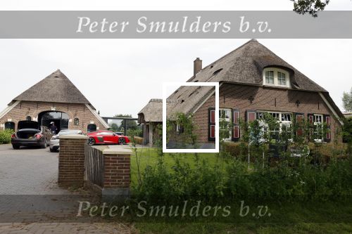 Epse 18 juni 2021
Huis Mc Snelle in Epse . Hij heeft er ook een studio bij waar hij opnames maakt van zijn liedjes.