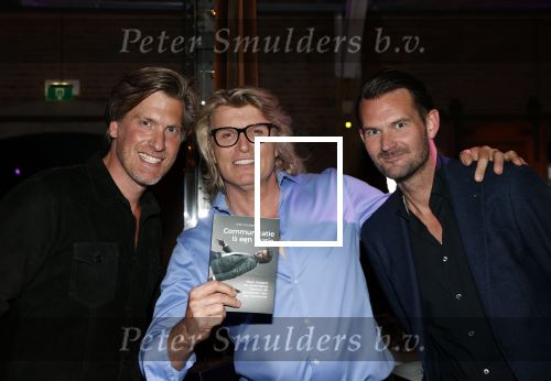 Amsterdam 6 juli 2021
Boekpresentatie Niels Houtepen bij de Harbour Club . Hans Klok