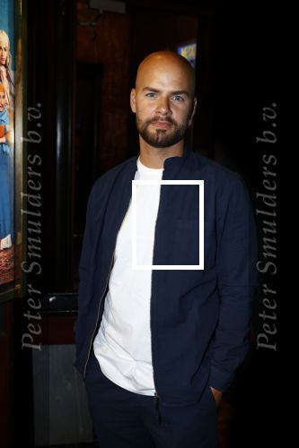 Amsterdam 18 juli 2021
Premiere Meskina in Tuschinski. Oscar Aerts kwam met zijn vriendin