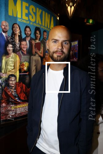 Amsterdam 18 juli 2021
Premiere Meskina in Tuschinski. Oscar Aerts kwam met zijn vriendin