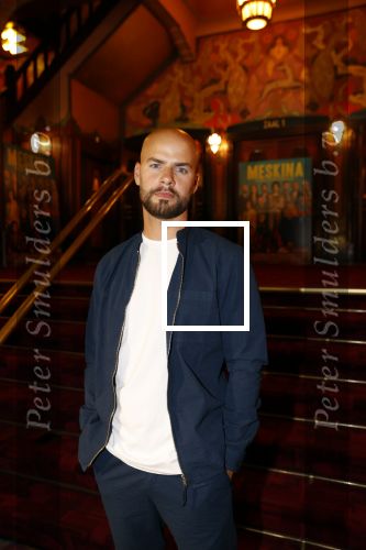 Amsterdam 18 juli 2021
Premiere Meskina in Tuschinski. Oscar Aerts kwam met zijn vriendin