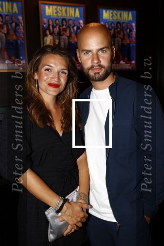 Amsterdam 18 juli 2021
Premiere Meskina in Tuschinski. Oscar Aerts kwam met zijn vriendin