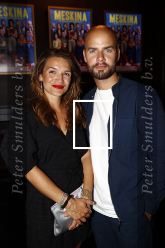 Amsterdam 18 juli 2021
Premiere Meskina in Tuschinski. Oscar Aerts kwam met zijn vriendin