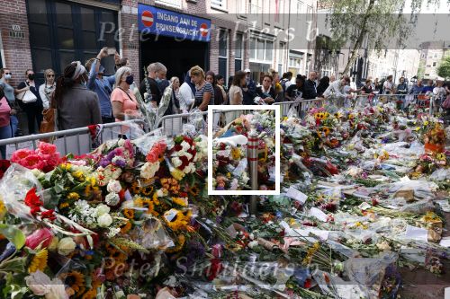 Amsterdam 16 juli 2021
Bloemenzee op de lange leidsedwarsstraat waar Peter R de Vries neergeschoten/ vermoord  is