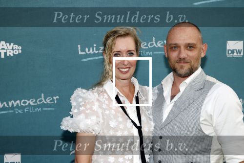 Amsterdam 16 juli 2021
Premiere de Luizenmoeder in Tuschinski. Plien van Bennekom met haar man