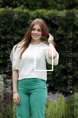Den haag 16 juli 2021
Koninklijk fotouurtje met Koning Willem Alexander Koningin Maxima Prinses Amalia Alexia en Ariane in de tuin van Paleis Huis ten Bosch.