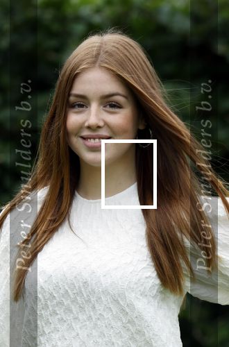 Den haag 16 juli 2021
Koninklijk fotouurtje met Koning Willem Alexander Koningin Maxima Prinses Amalia Alexia en Ariane in de tuin van Paleis Huis ten Bosch.