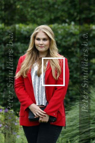 Den haag 16 juli 2021
Koninklijk fotouurtje met Koning Willem Alexander Koningin Maxima Prinses Amalia Alexia en Ariane in de tuin van Paleis Huis ten Bosch.