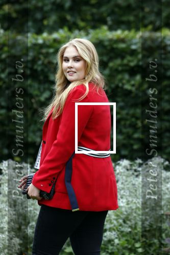 Den haag 16 juli 2021
Koninklijk fotouurtje met Koning Willem Alexander Koningin Maxima Prinses Amalia Alexia en Ariane in de tuin van Paleis Huis ten Bosch.