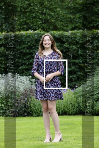 Den haag 16 juli 2021
Koninklijk fotouurtje met Koning Willem Alexander Koningin Maxima Prinses Amalia Alexia en Ariane in de tuin van Paleis Huis ten Bosch.