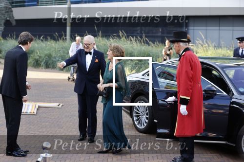 Scheveningen 9 juli 2021
Premiere sound of music in het circustheater.
Mr Pieter v Vollenhoven en Prinses Margriet