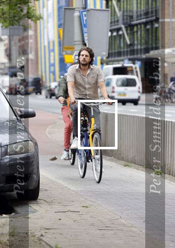 Amsterdam 6 juli 2021
Renze Klamer op een OV fiets in Amsterdam.
