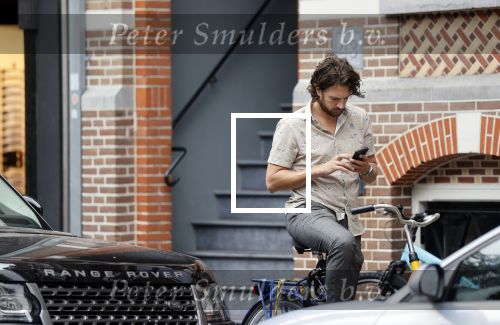 Amsterdam 6 juli 2021
Renze Klamer op een OV fiets in Amsterdam.