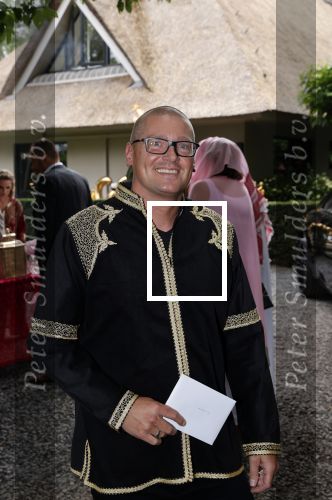 Blaricum 6 juli 2021
Gordon viert zijn verjaardag en dat hij zijn huis verkocht heeft. Ook gaat hij verhuizen naar Dubai. Rogier v d Linden