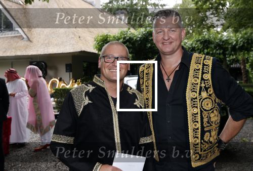 Blaricum 6 juli 2021
Gordon viert zijn verjaardag en dat hij zijn huis verkocht heeft. Ook gaat hij verhuizen naar Dubai. Rogier v d Linden