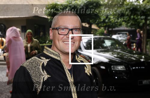 Blaricum 6 juli 2021
Gordon viert zijn verjaardag en dat hij zijn huis verkocht heeft. Ook gaat hij verhuizen naar Dubai. Rogier v d Linden