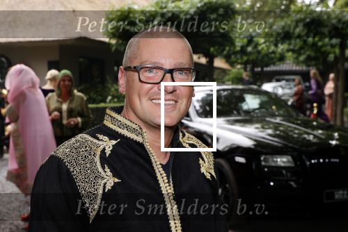 Blaricum 6 juli 2021
Gordon viert zijn verjaardag en dat hij zijn huis verkocht heeft. Ook gaat hij verhuizen naar Dubai. Rogier v d Linden