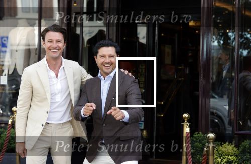 Amsterdam 21 juni 2021
Sander en Martijn Lusink voor hun winkel op de pc hooftstraat