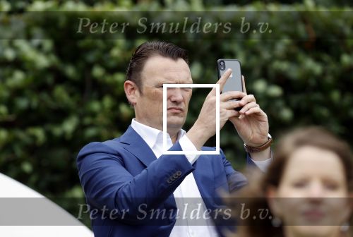 Den haag 16 juli 2021
Koninklijk fotouurtje met Koning Willem Alexander Koningin Maxima Prinses Amalia Alexia en Ariane in de tuin van Paleis Huis ten Bosch. Sander Paulus