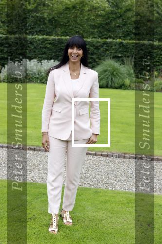 Den haag 16 juli 2021
Koninklijk fotouurtje met Koning Willem Alexander Koningin Maxima Prinses Amalia Alexia en Ariane in de tuin van Paleis Huis ten Bosch. Sandra Schuurhof