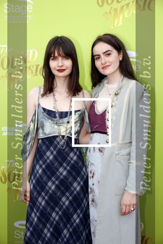 Scheveningen 9 juli 2021
Premiere sound of music in het circustheater.
Sarah Nauta met haar zus Julia Nauta