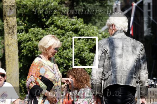 Amsterdam 23 juli 2021
Ad Visser en Sheila de Vries op terras samen in Amsterdam.