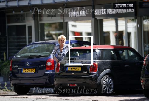 Amsterdam 14 juni 2021
Simone Kleinsma doet boodschappen met ....