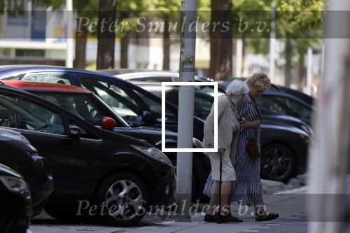 Amsterdam 14 juni 2021
Simone Kleinsma doet boodschappen met ....