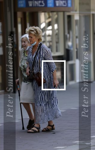 Amsterdam 14 juni 2021
Simone Kleinsma doet boodschappen met ....