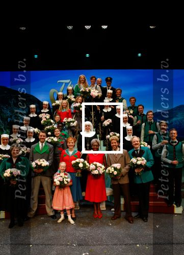 Scheveningen 9 juli 2021
Premiere sound of music in het circustheater.
cast Sound of Music