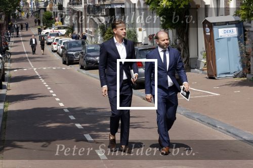 Amsterdam 22 juli 2021
Herdenkingsdienst van Peter R de Vries in Carre . Sven Sauve en Peter v d Vorst