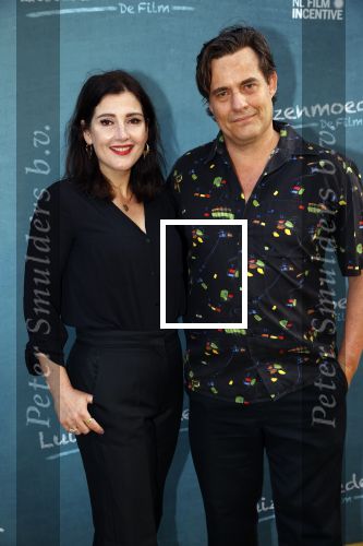 Amsterdam 16 juli 2021
Premiere de Luizenmoeder in Tuschinski. Tina de Bruin en partner Vincent Croiset