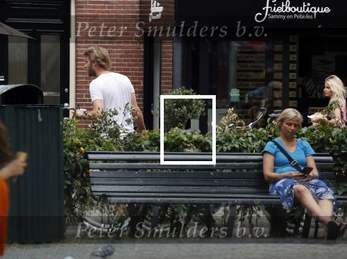 Amsterdam 17 juni 2021
Vivian Reys en haar ex  Dirk Hoorn halen een ijsje in Amsterdam zuid.
