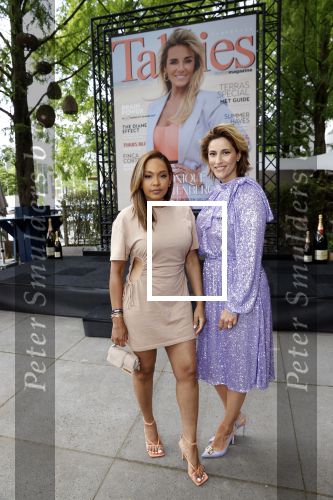 Amsterdam 8 juli 2021
Terras feestje van Talkies bij Strand zuid. Kristina Bozilovic en Winonah de Jong