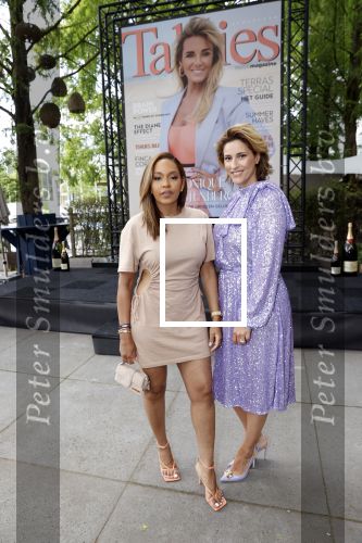 Amsterdam 8 juli 2021
Terras feestje van Talkies bij Strand zuid. Kristina Bozilovic en Winonah de Jong