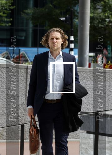 Amsterdam 21 juni 2022
Rechtszaak Olcay Gulsen en haar ex schoonmoeder. (Moeder van Frans Ghazi) in de rechtbank van Amsterdam . Advocaat Sneep