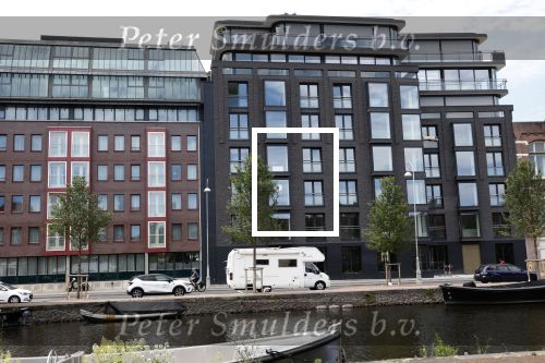 Amsterdam 13 juli 2022
In complex de Hoogh heeft Albert Verlinde een nieuwe appartement / huis gekocht