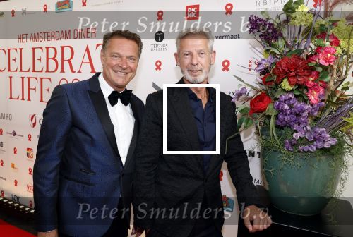 Amsterdam 25 juni 2022
Het damdiner tbv het aidsfonds wordt voor de 30e keer georganiseerd . Het vind dit jaar plaats in AFAS Live. Albert Verlinde en Onno Hoes