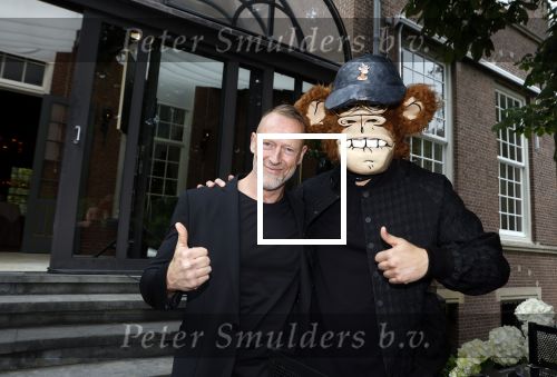 Wassenaar 6 juli 2022
Presentatie Forbes NL in samenwerking met FEEV op kasteel Wittenburg. Alex Jansen en Feevie