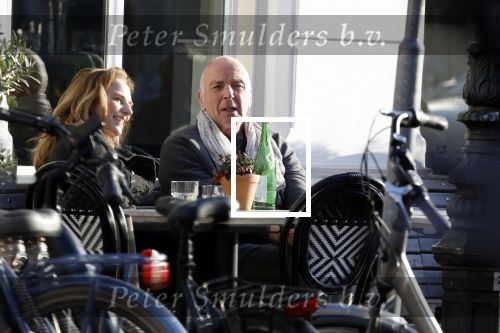 Weesp 15 maart 2022
Alfred v d Heuevl met Margreet Spijker op terras in het centrum van Weesp.