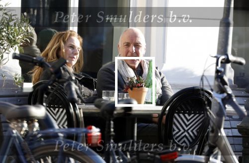 Weesp 15 maart 2022
Alfred v d Heuevl met Margreet Spijker op terras in het centrum van Weesp.