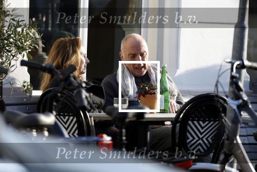 Weesp 15 maart 2022
Alfred v d Heuevl met Marleen Spijker  op terras in het centrum van Weesp.