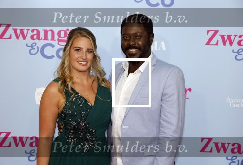 Amsterdam 25 juni 2022
Premiere zwanger en Co in Tuschinski . Andre Dongelmans met een vriendin