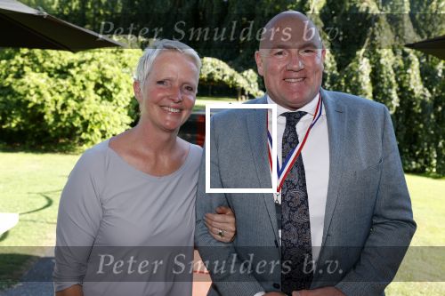 Haarzuilens 22 juni 2022
Haringparty bij kasteel de Haar in Haarzuilens .
Andre Kuipers met zijn vrouw