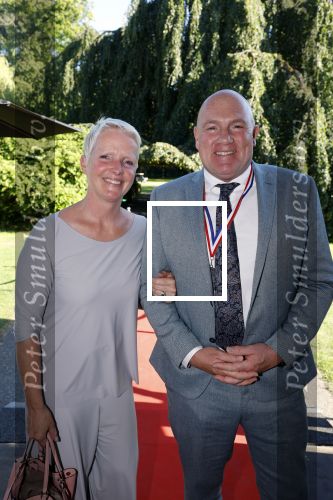 Haarzuilens 22 juni 2022
Haringparty bij kasteel de Haar in Haarzuilens .
Andre Kuipers met zijn vrouw