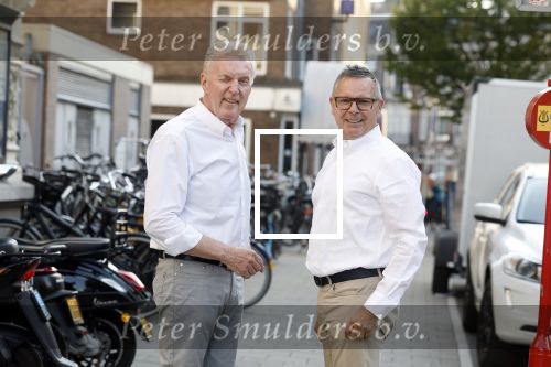Amsterdam 19 juli 2022
Laatste optreden Willeke Albertri in het concertgebouw. Binnenkomst gasten. Andre v Duin met partner Fernando Reyes