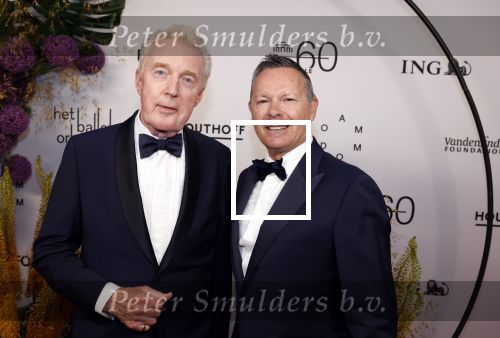 Amsterdam 30 juni 2022
60 jaar nationaal ballet in de stopera.
Andre v Duin met zijn vriend Fernando Reyes voor het eerst op de rode loper
