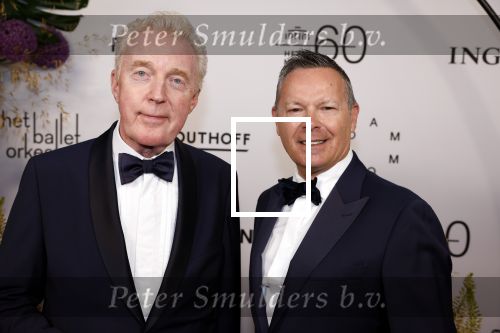 Amsterdam 30 juni 2022
60 jaar nationaal ballet in de stopera.
Andre v Duin met zijn vriend Fernando Reyes voor het eerst op de rode loper