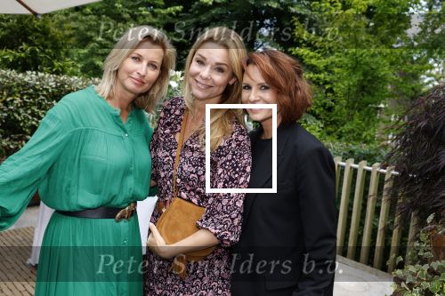 Amsterdam 14 juni 2022
 Presentatie shoeby kledinglijn van Lonneke Nooteboom bij Hotel Arena . Anouk Smulders Froukje de Both en Leontine Borsato