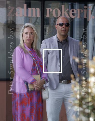 Rotterdam 25 maart 2022
John de Wolf en zijn vrouw Inge Zijdenbos trouwen in het Zalmhuis. Jochem Myjer trouwt ze. Arne Slot met zijn vrouw